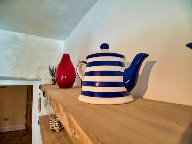 Knocker Cottage Is A 3 Bedroom Made Up Of 1 Double Bedroom And 2 Small Double Bedrooms In Small Village 10 Min To Beaches Camborne Exteriör bild