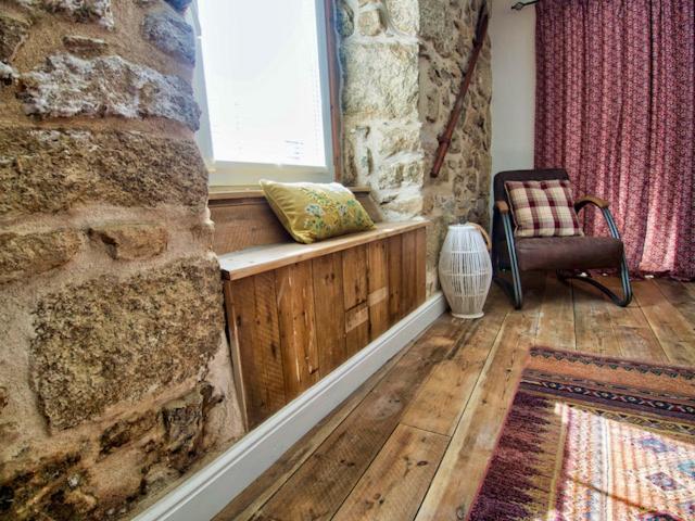 Knocker Cottage Is A 3 Bedroom Made Up Of 1 Double Bedroom And 2 Small Double Bedrooms In Small Village 10 Min To Beaches Camborne Exteriör bild